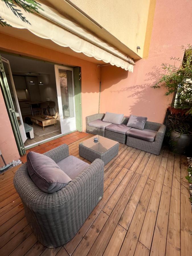 Magnifique 2 Chambres Terrasse Et Parking แซ็ง-ทรอเป ภายนอก รูปภาพ