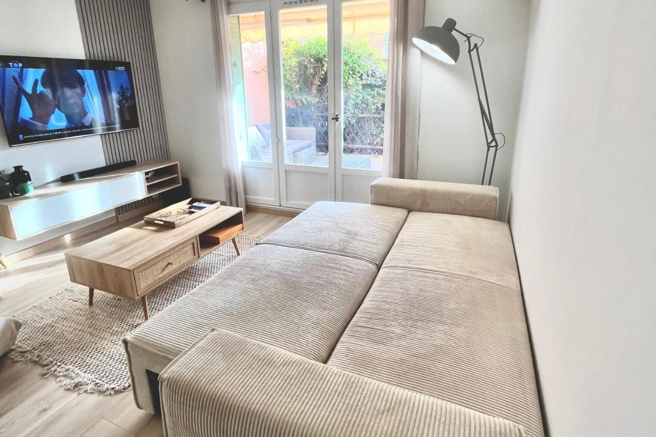 Magnifique 2 Chambres Terrasse Et Parking แซ็ง-ทรอเป ภายนอก รูปภาพ